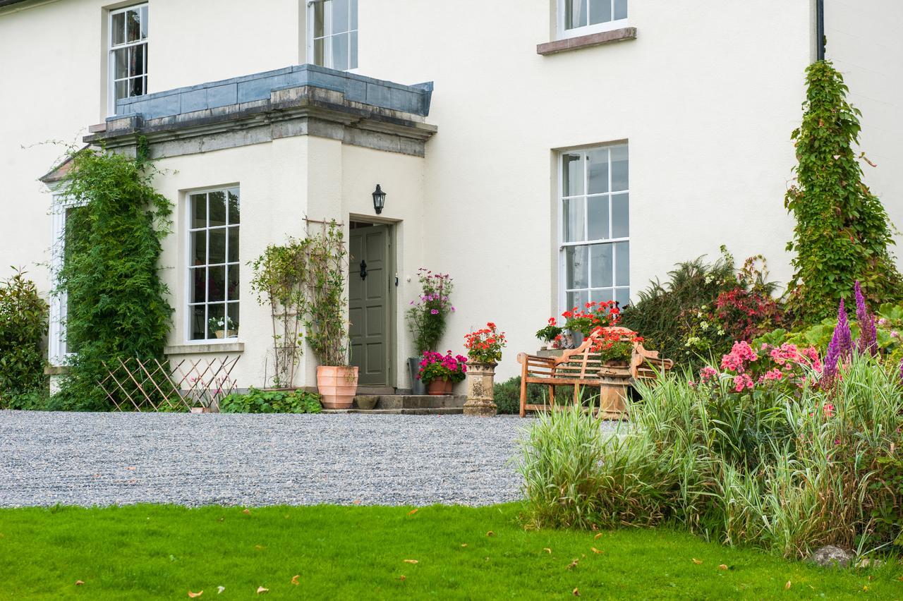 Bed and Breakfast Lough Bawn House Collinstown  Exterior foto