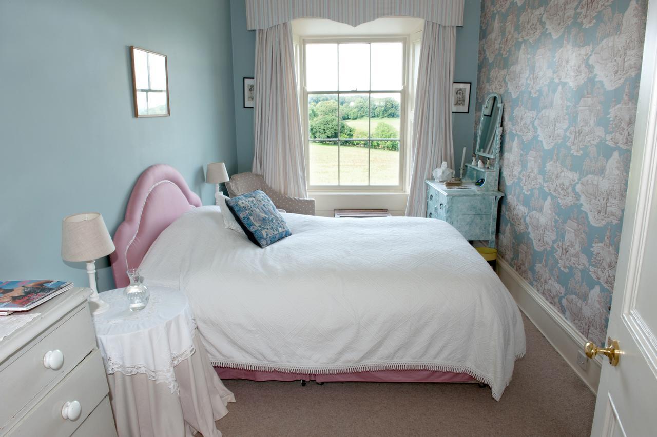 Bed and Breakfast Lough Bawn House Collinstown  Exterior foto